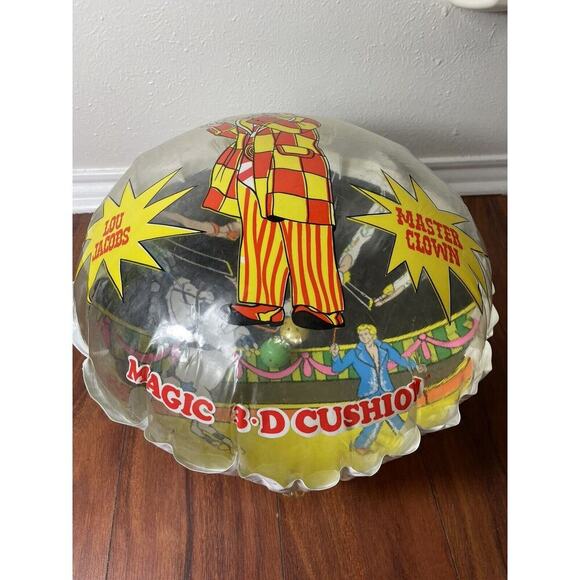 vintage ringling bros barnum & bailey circus Souvenir Toy Inflatable 3D W/ Bells - Picture 8 of 10